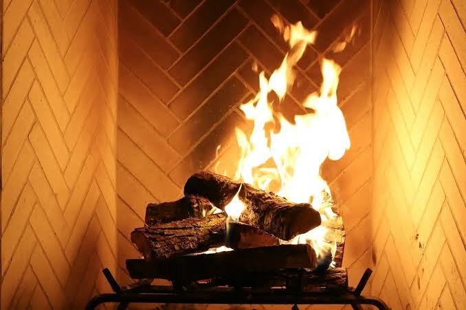 Chimney cleaning and soot removal
